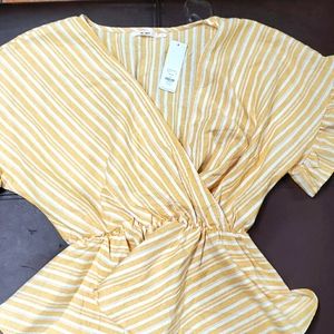 Yellow stripe summer top